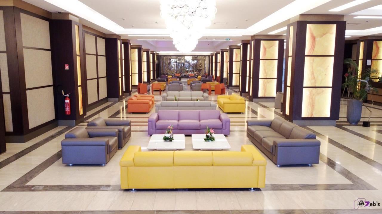 Krystal Palace Douala Kültér fotó