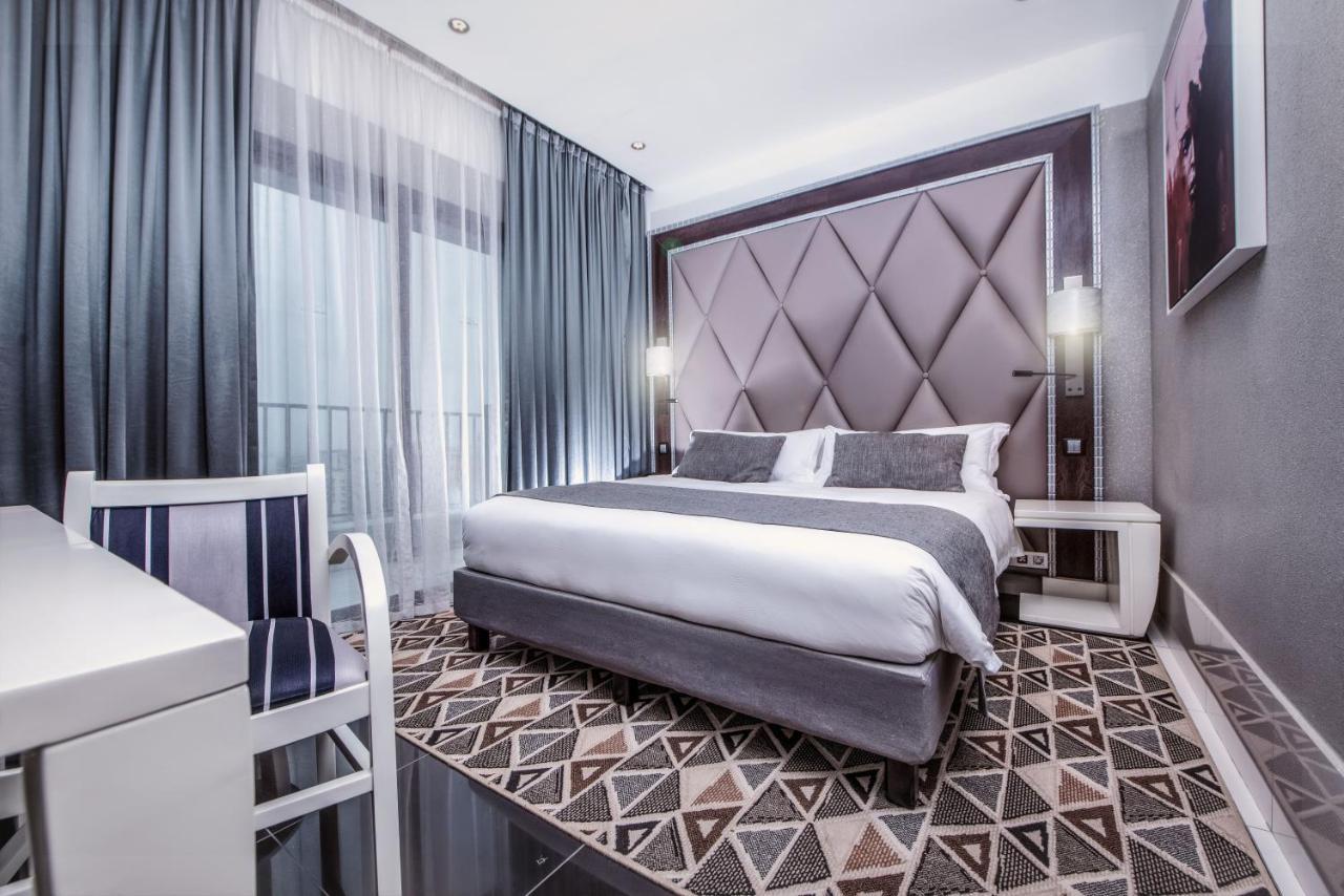 Krystal Palace Douala Kültér fotó