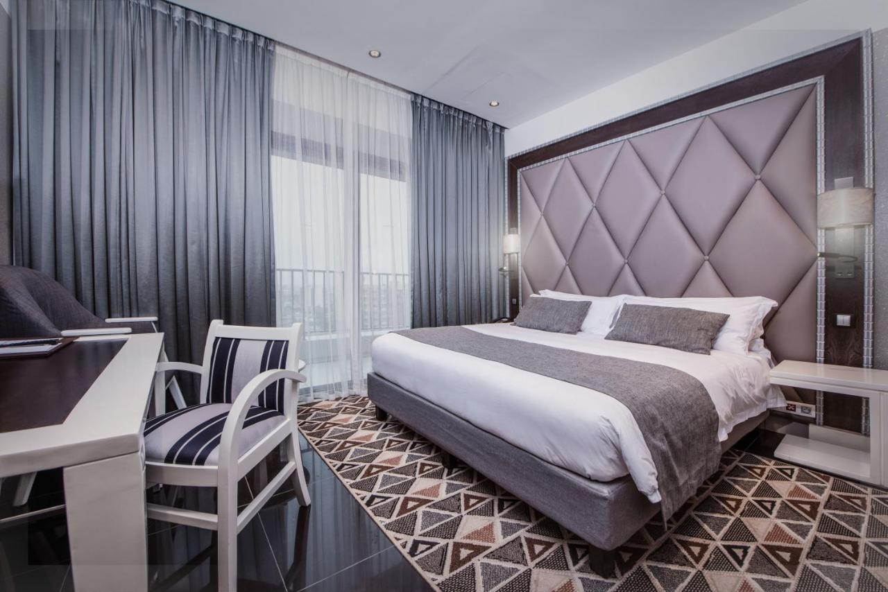Krystal Palace Douala Kültér fotó
