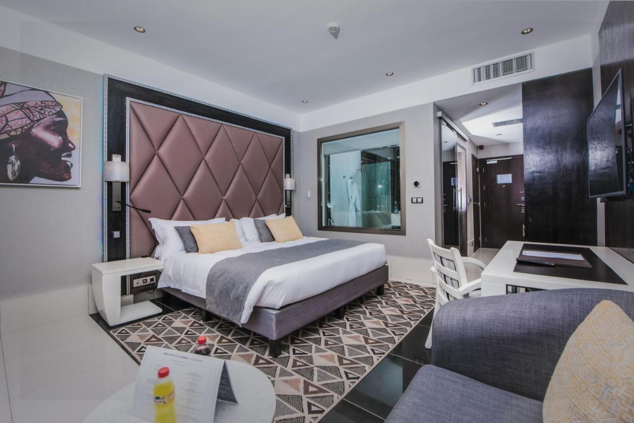 Krystal Palace Douala Kültér fotó